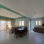 Apartments Eri